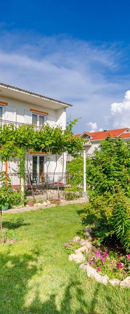 Apartments Joka Lopar