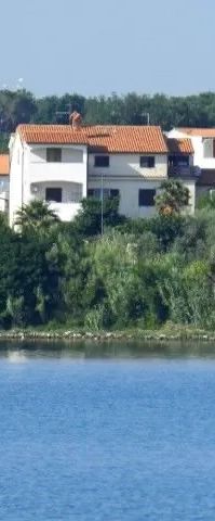 Apartments and Rooms Ana Pomer