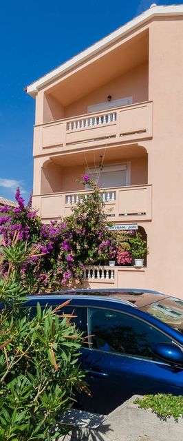 Apartments Jasmin Barbat