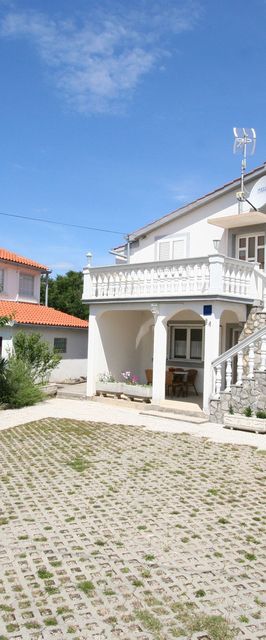 Apartments Pađen Milan Silo