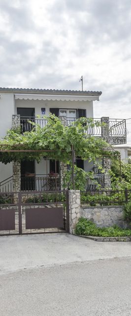 Apartment Brnabic Rogoznica