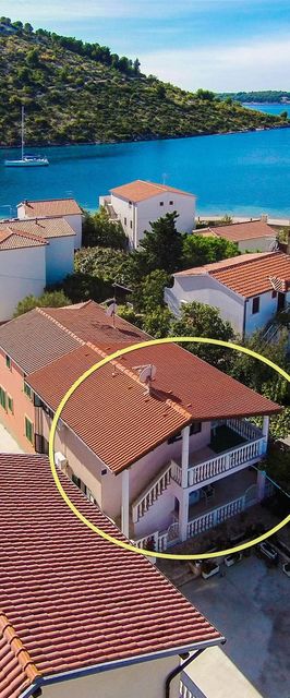 House Lucija Rogoznica