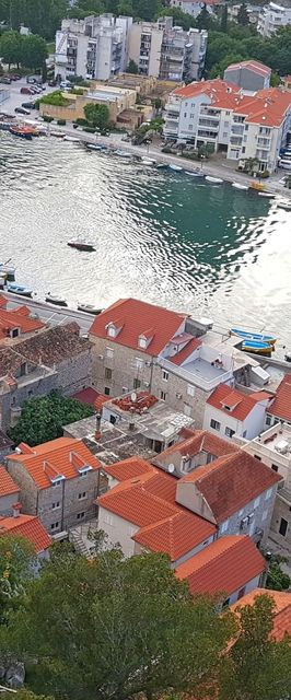 Apartments Mira Omis