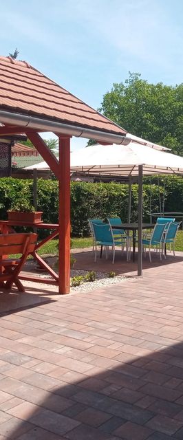 Napsugár Apartmanház Balatonlelle