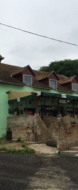 Diófa Étterem és Panzió Szekszárd