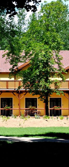 Forster Vadászkastély és Szálloda Bugyi