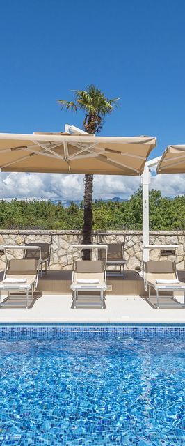 Apartments Dyana Novalja