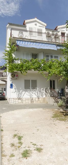 Apartments and Rooms Bepina Vodice