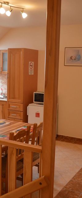 Véndiófa szálláshely Osli