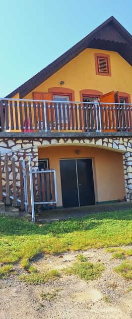 Balaton Hegyvidéki Apartman Balatonederics