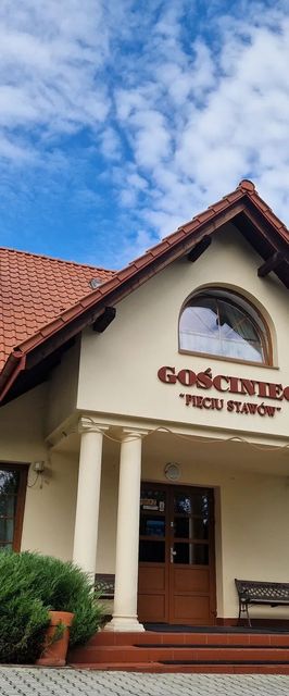 Gościniec Pięciu Stawów Ustrzyki Dolne