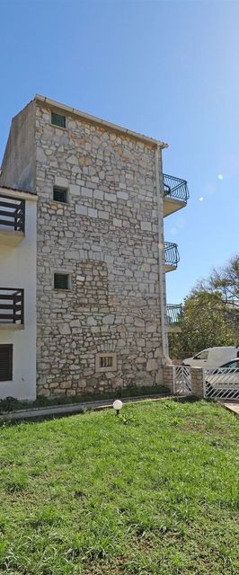 Apartments Anita Srima II