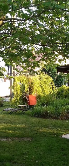 Édenkert Vendégház Balatonszabadi