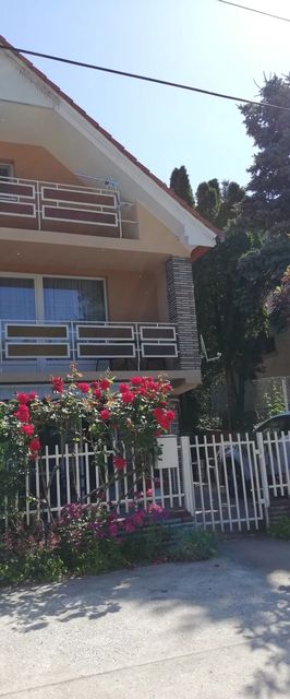 Gyöngyi Nyaraló Balatonszárszó