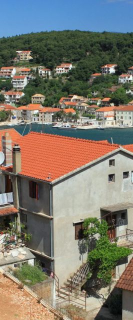 Apartments With Parking Space Jelsa, Hvar - 8746 Jelsa