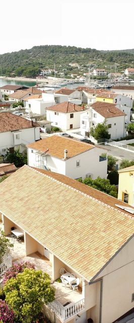 Apartmanok Parkolóhellyel Jezera, Murter - 5107 Jezera