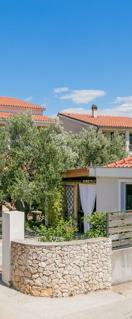 Apartmanok A Tenger Mellett Razanj, Rogoznica - 12733 Ražanj