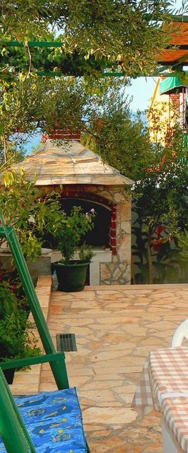 Apartmanok Parkolóhellyel Supetar Brac - 7631