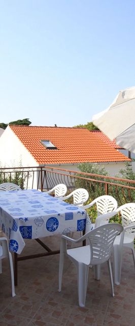 Apartmanok A Tenger Mellett Ugljan - 8264