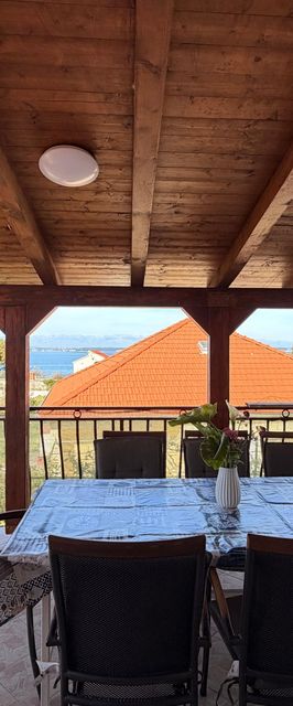 Apartmanok A Tenger Mellett Ugljan - 8264