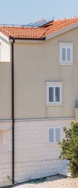 Apartmanok és Szobák Parkolóhellyel Rogoznica - 10339