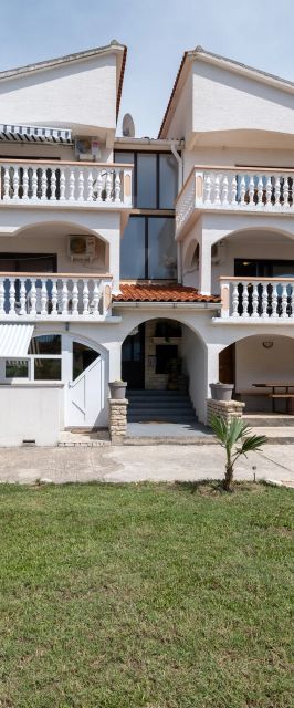 Apartments With Parking Space Povljana, Pag - 224 Povljana