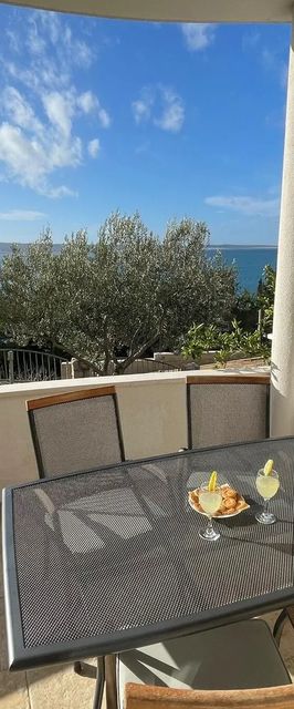 Apartmanok Parkolóhellyel Starigrad, Paklenica - 12939 Starigrad