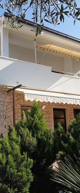 Apartmanok A Tenger Mellett Okrug Gornji, Ciovo - 9469 Okrug Gornji