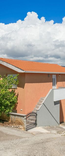 Apartmanok A Tenger Mellett Slatine, Ciovo - 11126 Slatine