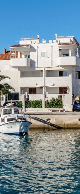 Apartmanok A Tenger Mellett Rogoznica - 12995