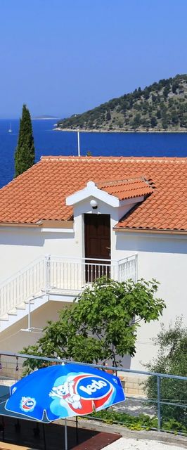 Családi Apartmanok A Tenger Mellett Razanj, Rogoznica - 10373 Ražanj