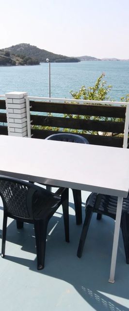 Apartmanok A Tenger Mellett Tisno, Murter - 6106 Tisno