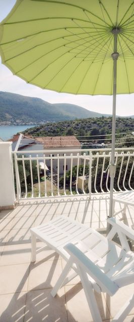 Apartmanok A Tenger Mellett Grebastica, Sibenik - 12587 Grebaštica