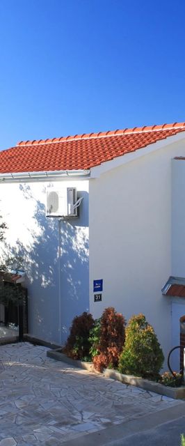 Apartmanok Parkolóhellyel Rukavac, Vis - 8897 Rukavac