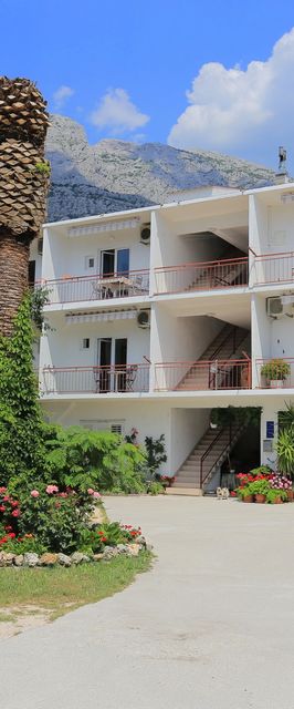 Apartmanok Parkolóhellyel Tucepi, Makarska - 2676 Tučepi