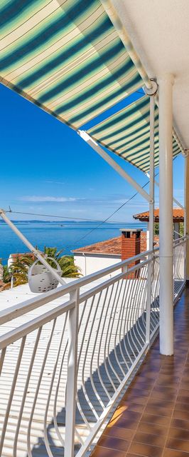 Apartmanok Parkolóhellyel Sumpetar, Omis - 950 Sumpetar