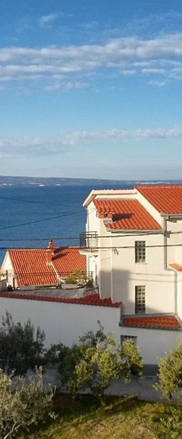 Apartmanok A Tenger Mellett Mali Rat, Omis - 10014 Mali Rat