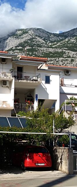 Apartmanok Parkolóhellyel Makarska - 6784