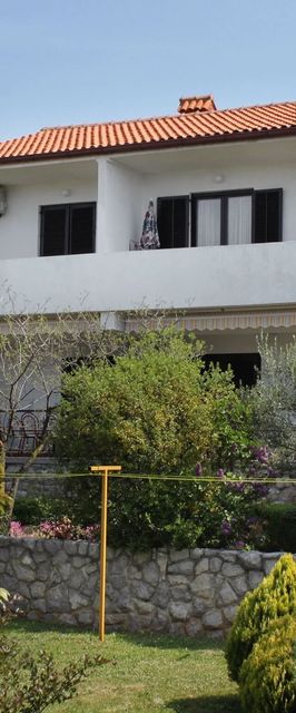 Apartmanok Parkolóhellyel Krk - 5318