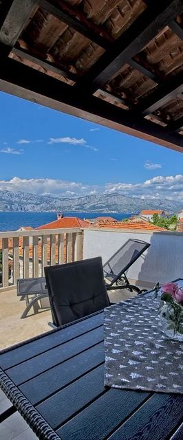 Apartmanok Parkolóhellyel Postira, Brac - 11582 Postira