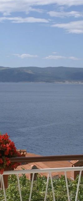 Apartmanok A Tenger Mellett Pisak, Omis - 1010 Pisak