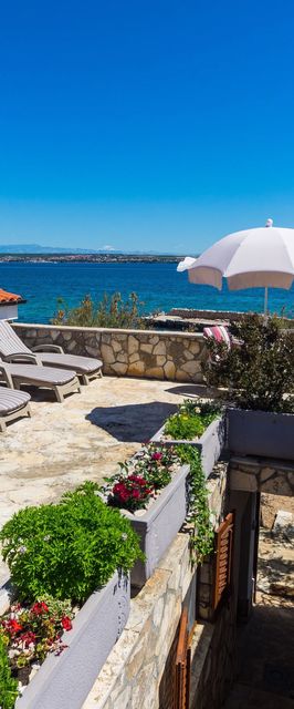 Apartmanok A Tenger Mellett Tkon, Pasman - 12346 Tkon