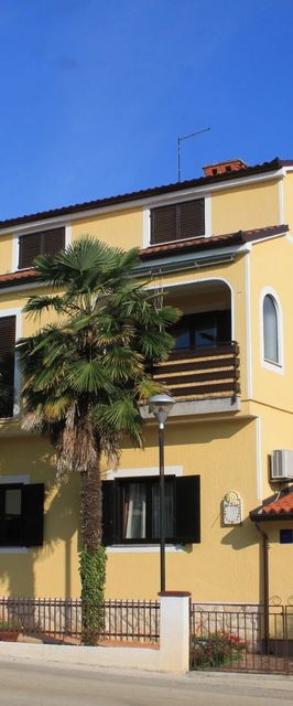 Apartmanok A Tenger Mellett Umag - 6095