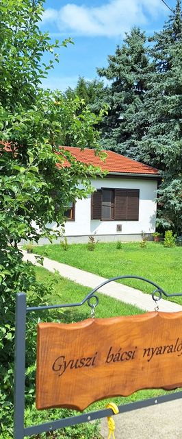 Gyuszi Bácsi Vízparti Nyaraló Gyomaendrőd