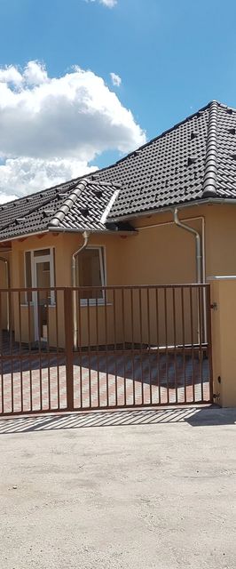 Dzsigolo Apartmant Ajka