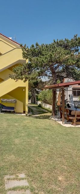 Apartmanok Parkolóhellyel Baska Krk - 13907 Baška
