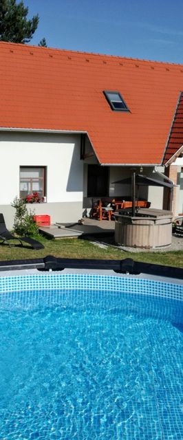 Tóberke Vendégház Imola