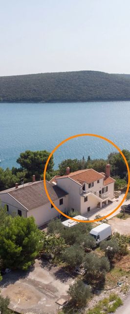 Apartments Ratko Rakalj