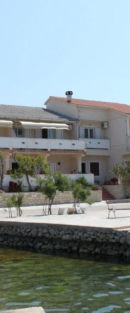 Apartments By The Sea Kustići, Pag - 6354 Kustići