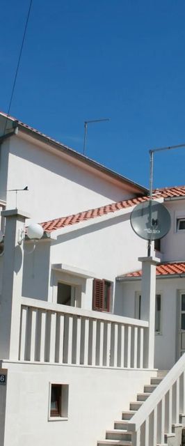 Apartmanok Parkolóhellyel Jezera, Murter - 5079 Jezera